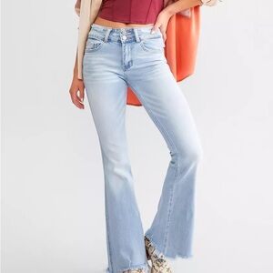 Buckle Flying Monkey Mid-Rise Flare Stretch Jean 29W x 32L